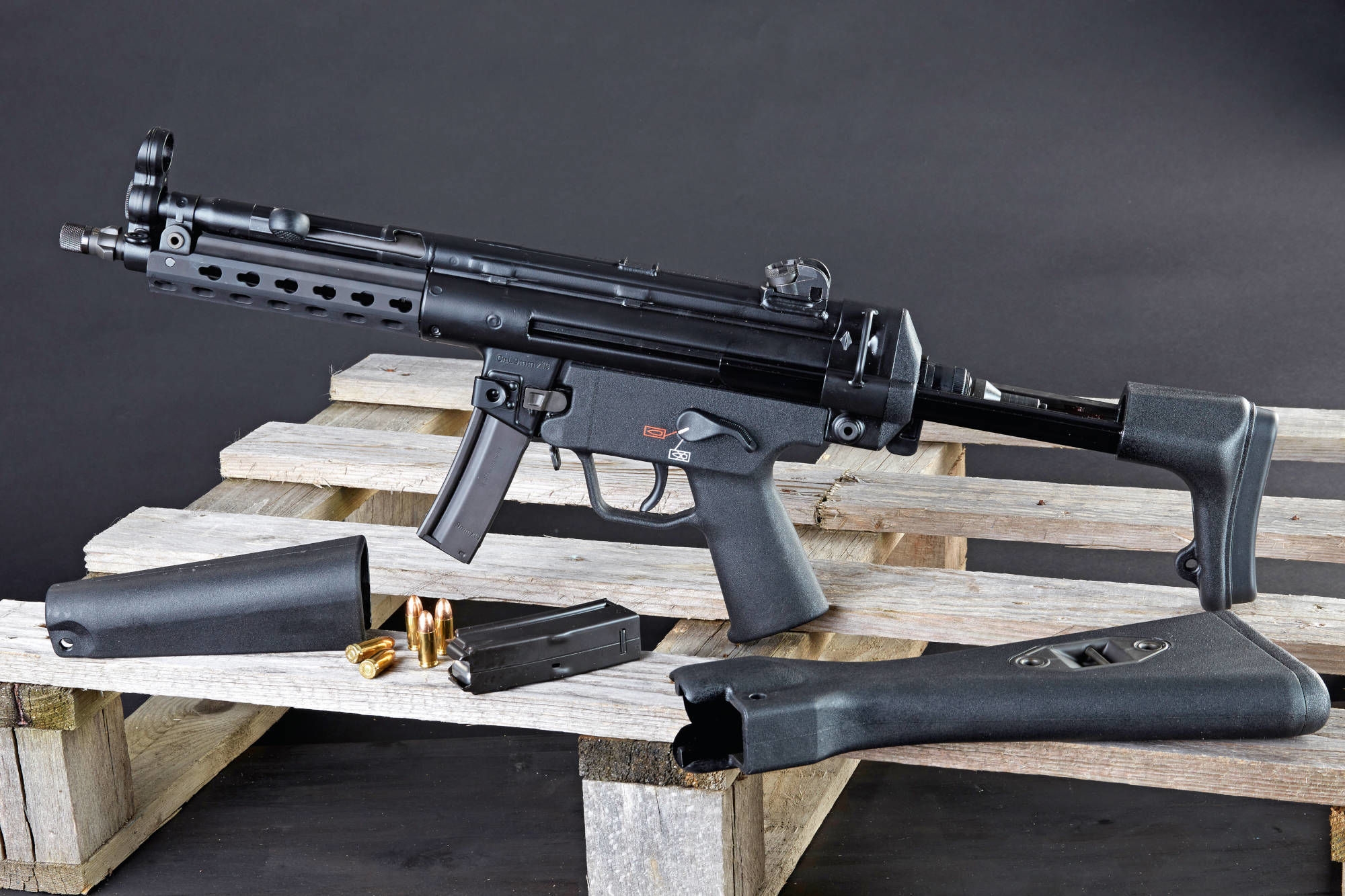 Heckler & Koch SP5 In 9mm − Die Zivilversion Der MP5 Im Test ...