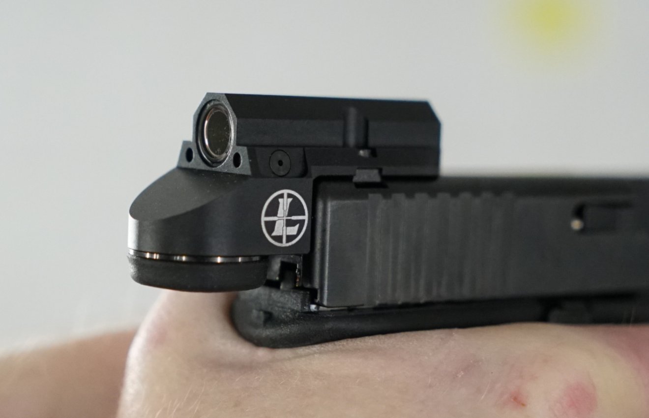 Marijan Loch tests the Leupold DeltaPoint Micro red dot | all4shooters