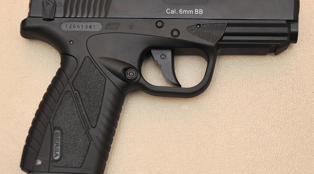 Bersa BP9CC CO2 BB pistol: Part 2