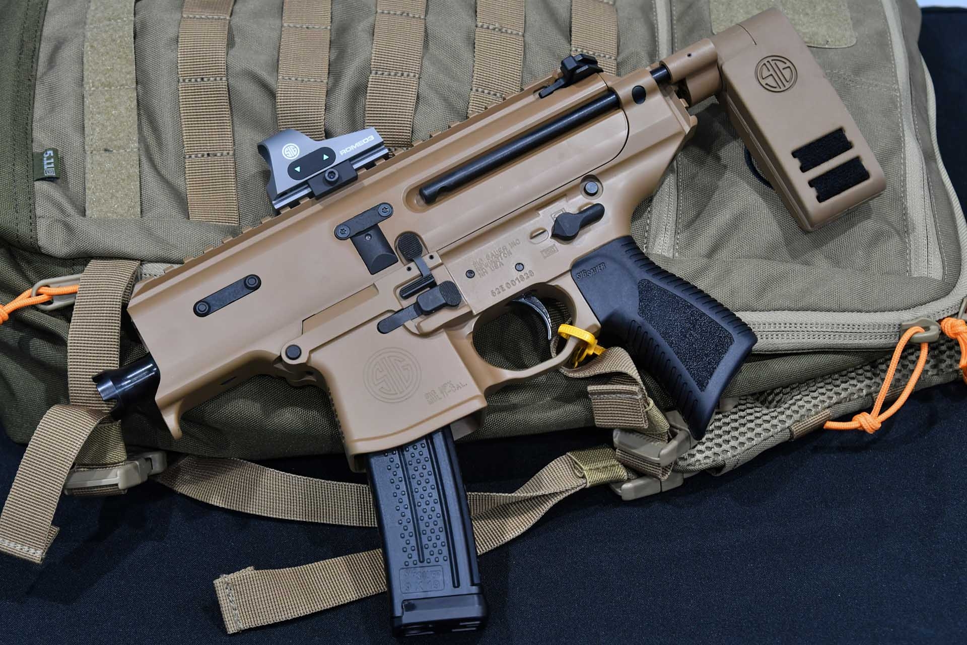 Sig sauer. Sig Sauer MPX Copperhead. Sig MPX Copperhead. ПП sig Sauer. Зиг Зауэр пулемет.