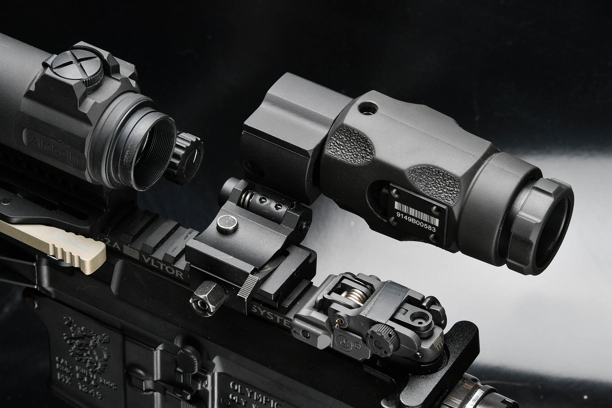 Магнифер. Aimpoint 9000sc магнифер. Aimpoint m2 и магнифер. Увеличитель Aimpoint 3xmag. Aimpoint 3xmag scope.