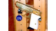 Пистолет Walther PPK с отделкой с использованием золота