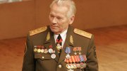 Михаил Тимофеевич Калашников, 1919/2013